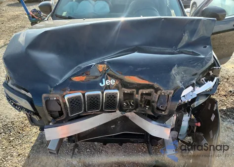 2019 Jeep Cherokee Latitude Plus z USA, uszkodzony, nr VIN 1C4PJLLB7KD176498